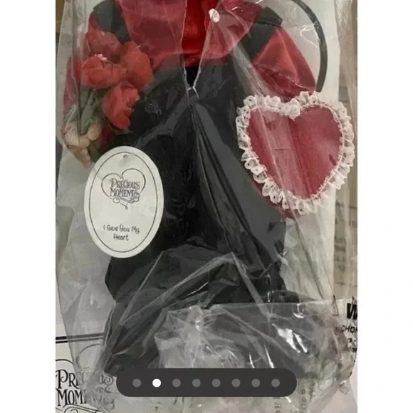 New precious moments I give you my heart doll